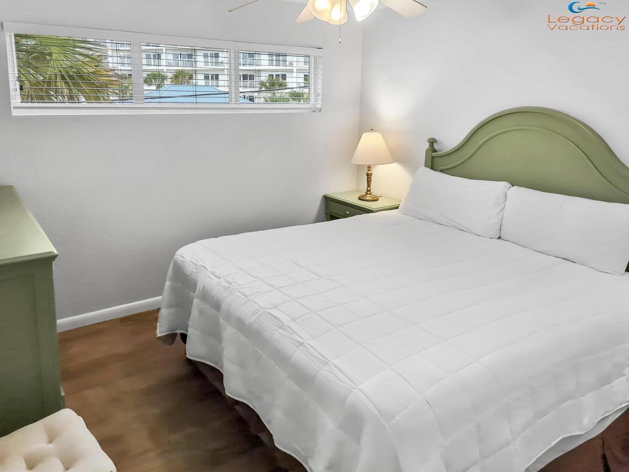 Is9-Cozy Upstairs Beachfront Condo - King Beds Fort Walton Beach Exterior photo