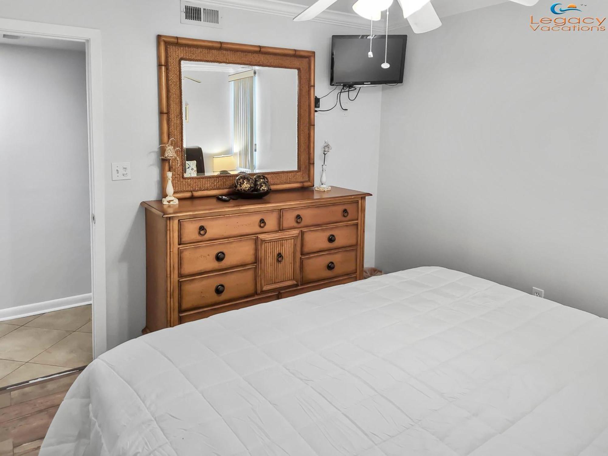 Is9-Cozy Upstairs Beachfront Condo - King Beds Fort Walton Beach Exterior photo