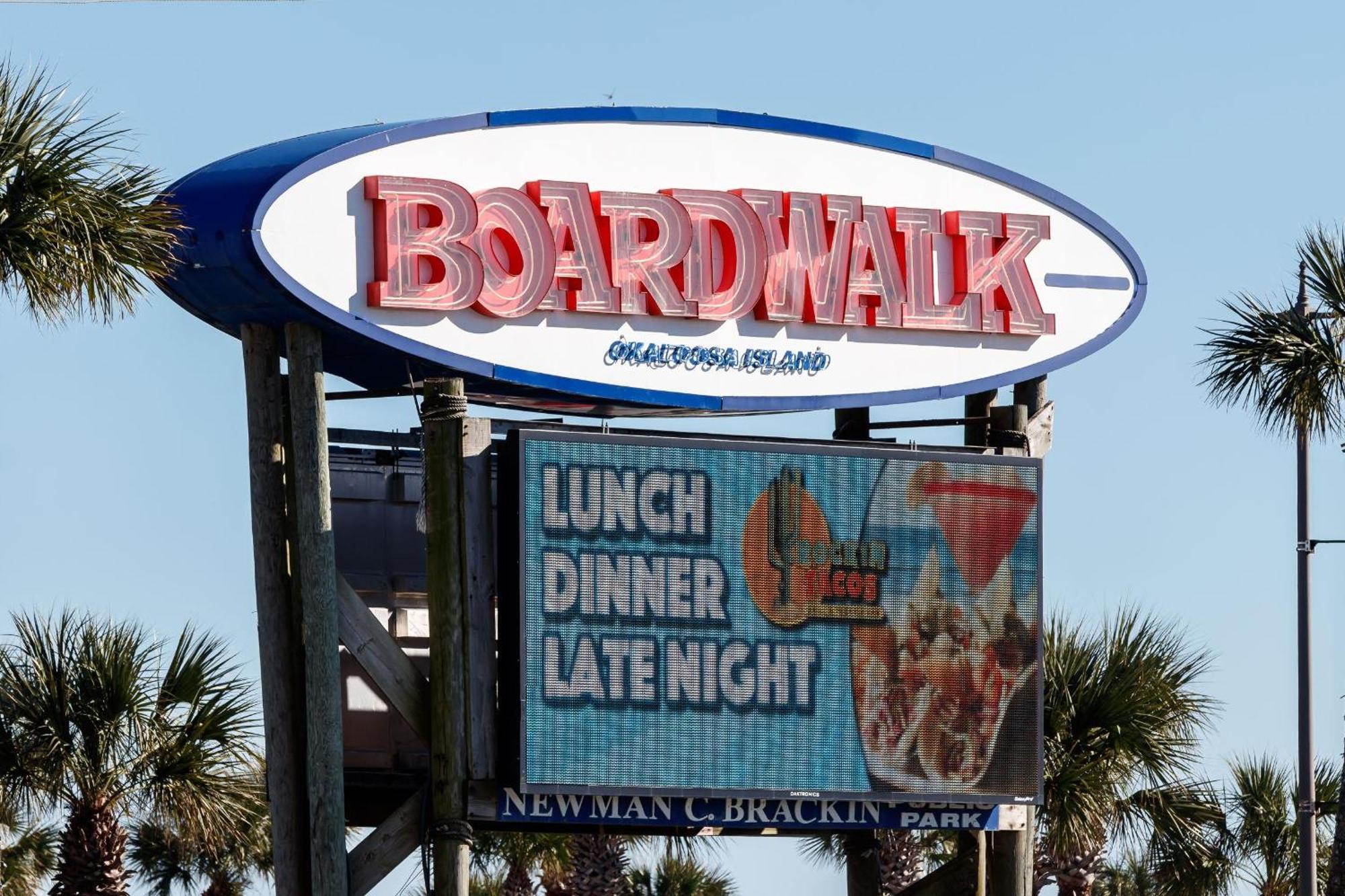 Is9-Cozy Upstairs Beachfront Condo - King Beds Fort Walton Beach Exterior photo