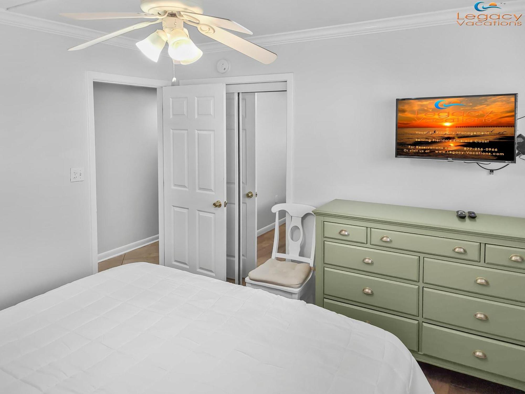 Is9-Cozy Upstairs Beachfront Condo - King Beds Fort Walton Beach Exterior photo